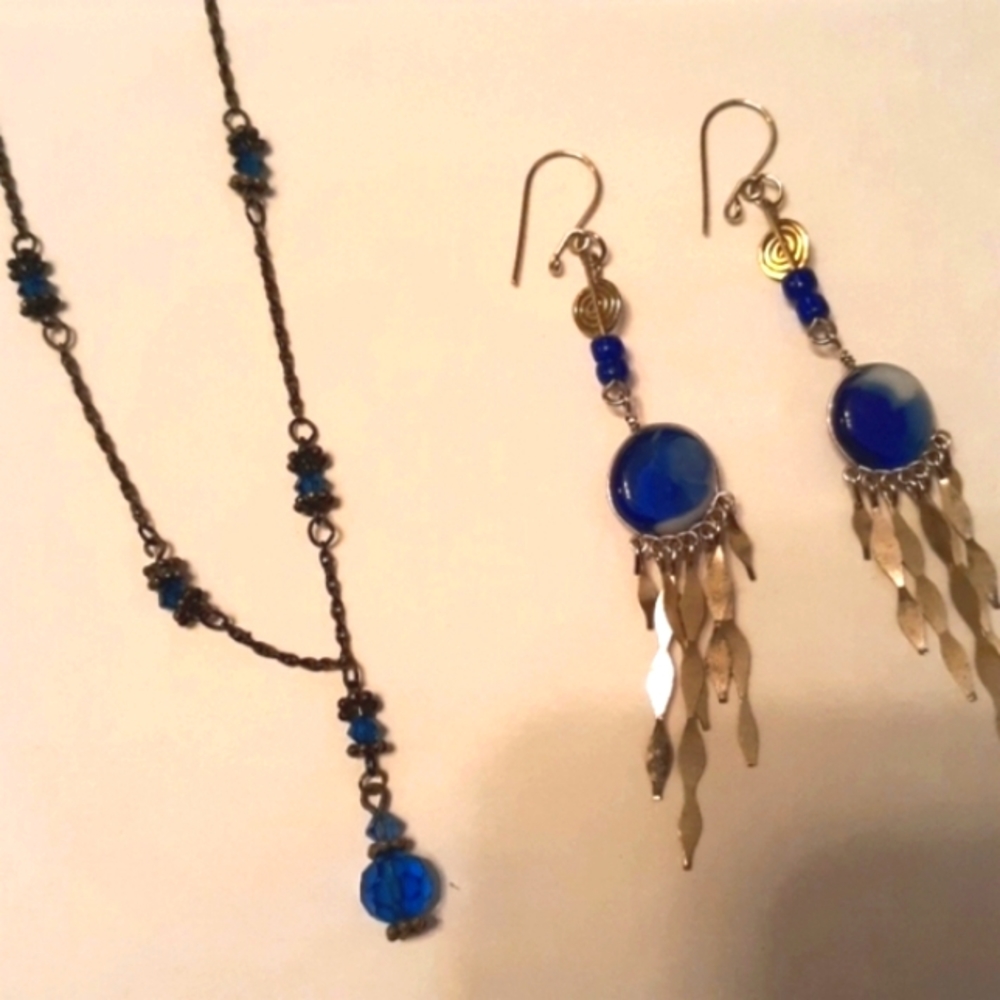 Necklace set